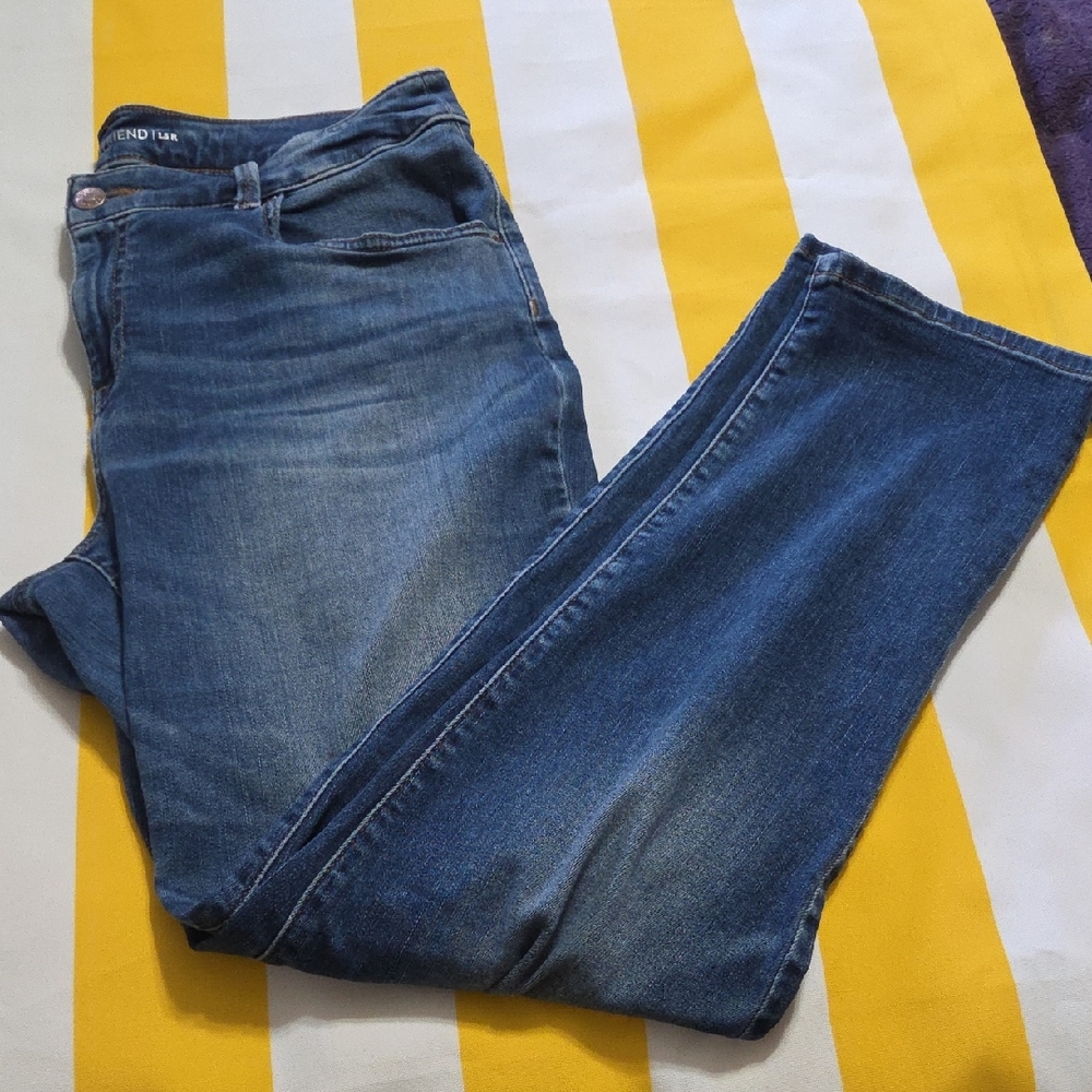 Chico's Medium Wash Blue Stretch Jeans
